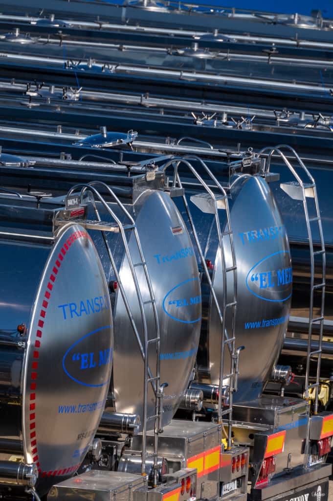 PHOTO-2025-11-13-18-33-19